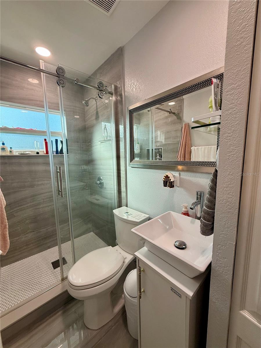 Image 16 of 31 For 4916 Eldorado Drive