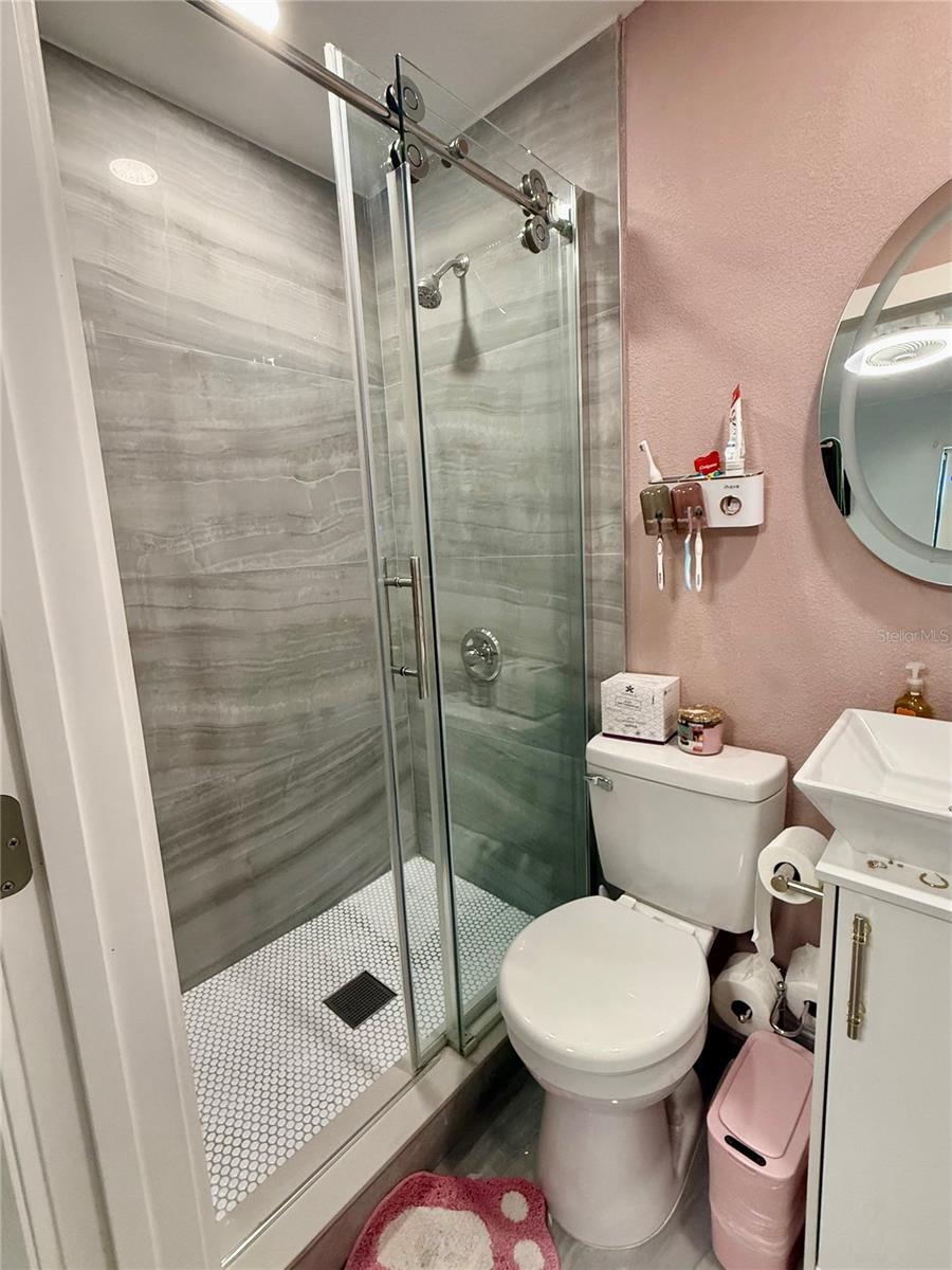 Image 19 of 31 For 4916 Eldorado Drive