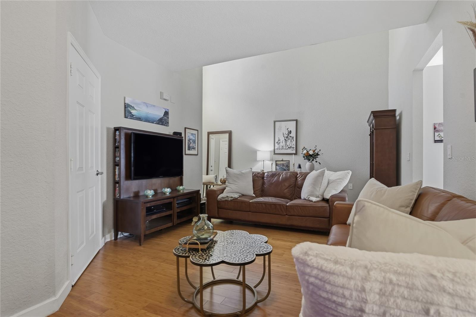 Image 11 of 56 For 16302 Newbury Palms Court