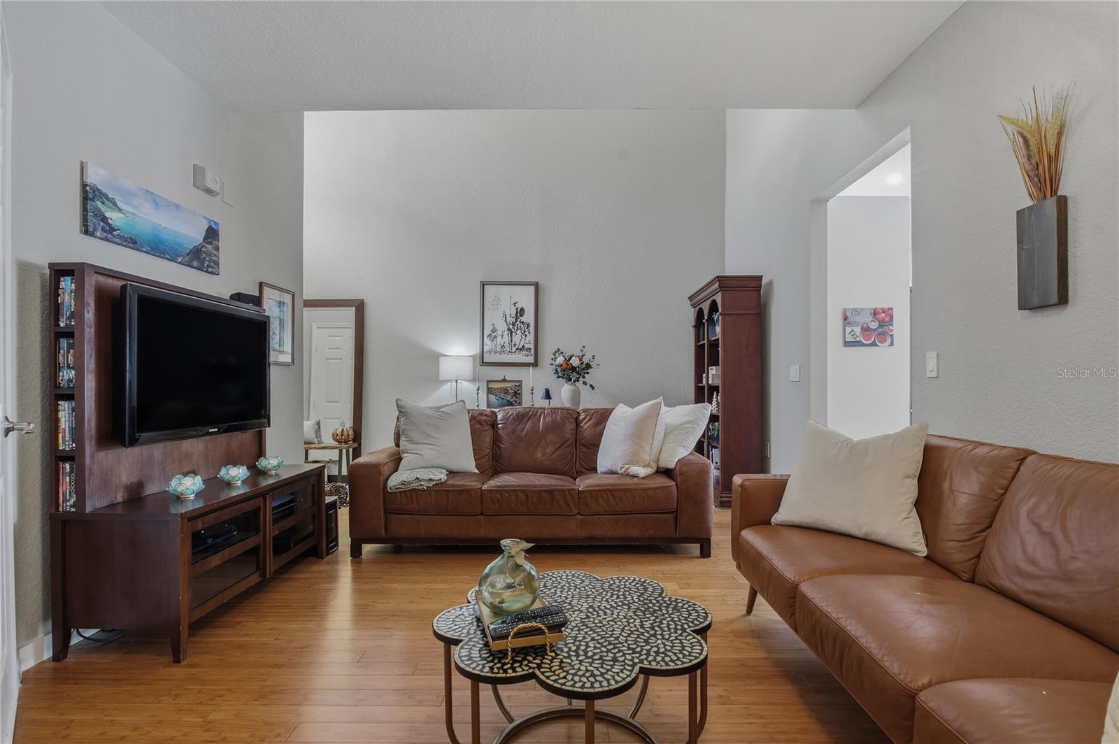 Image 12 of 56 For 16302 Newbury Palms Court