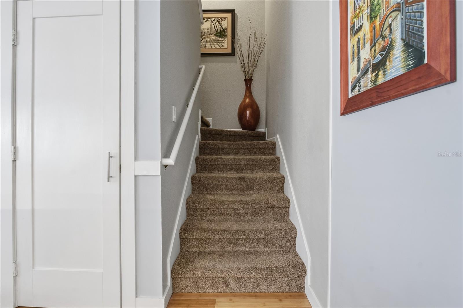 Image 24 of 56 For 16302 Newbury Palms Court