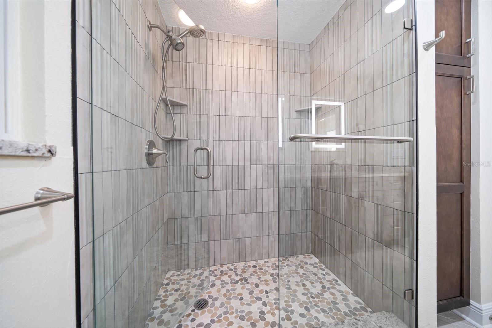 Image 16 of 53 For 119 13th Street