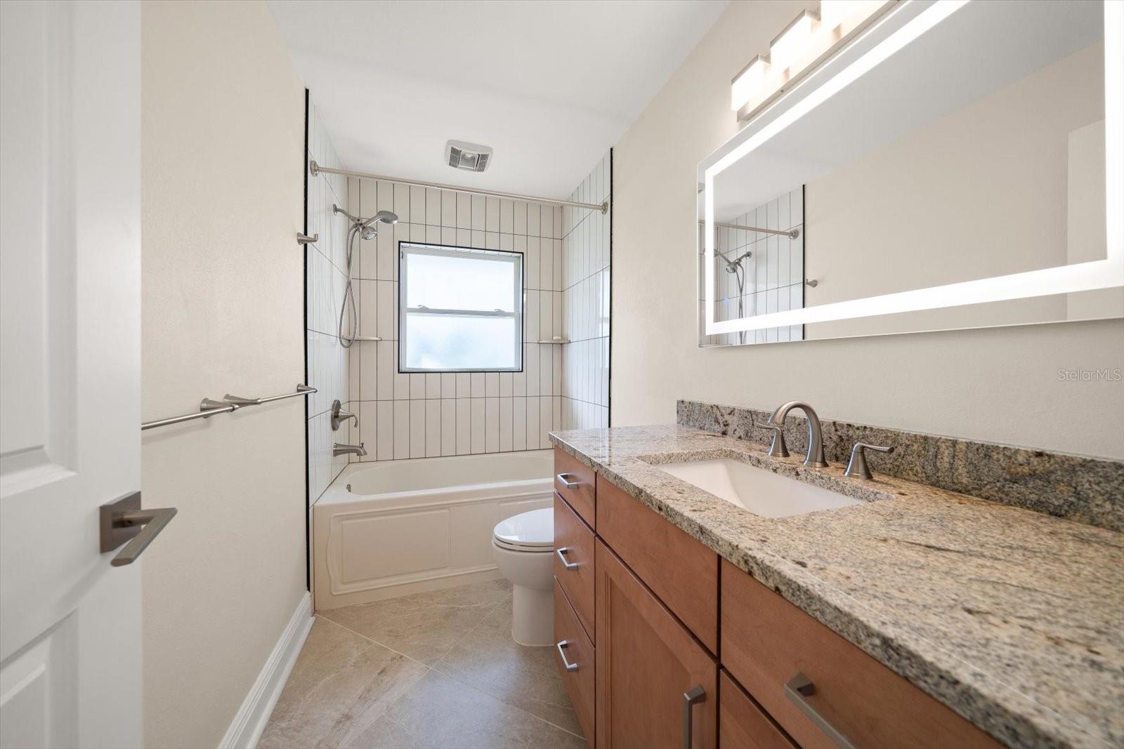 Image 20 of 53 For 119 13th Street