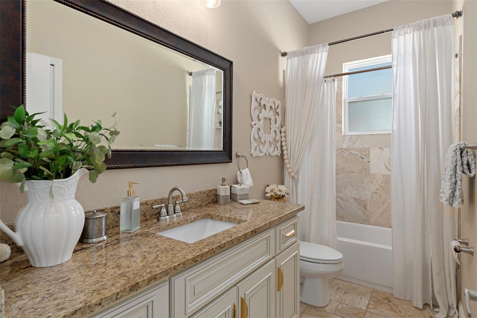 Image 22 of 28 For 11049 Norvell Road