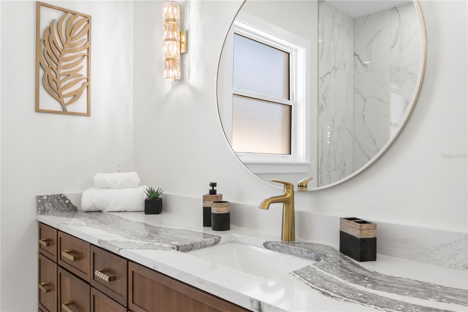 Image 48 of 95 For 14447 Mark Drive