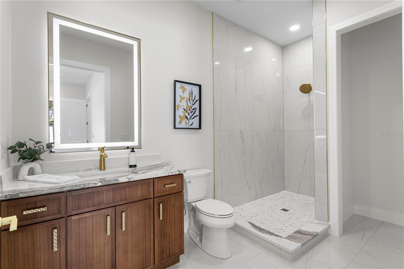 Image 52 of 95 For 14447 Mark Drive