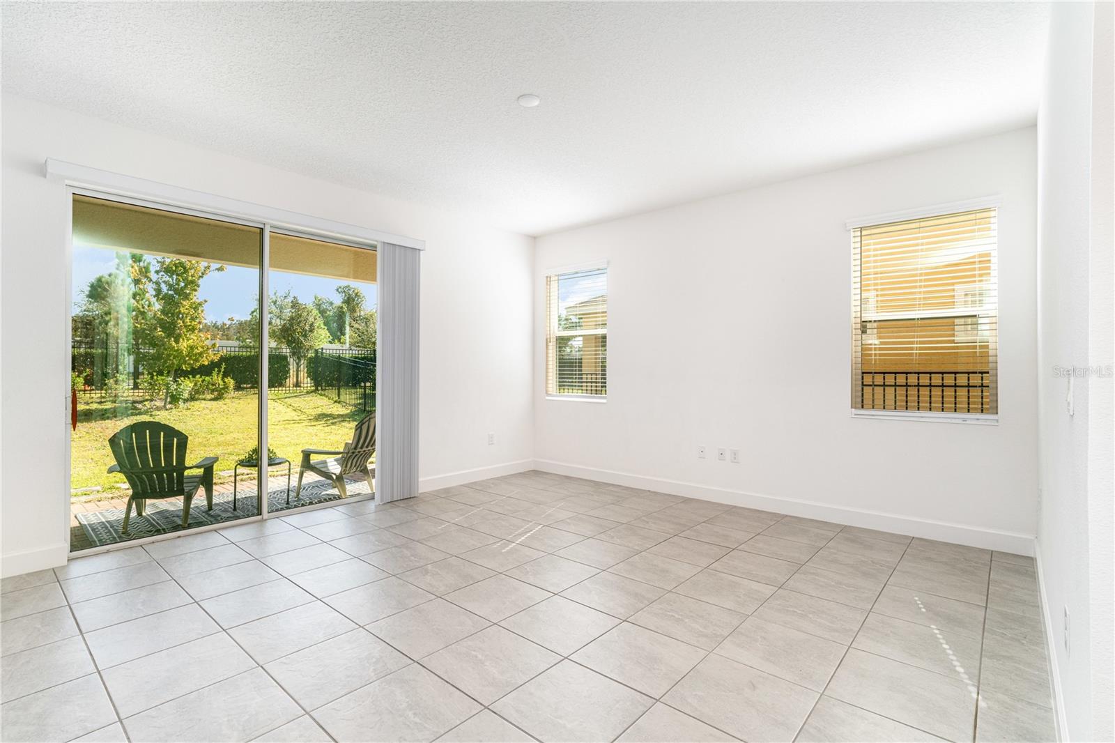 Image 14 of 43 For 5653 Del Coronado Drive