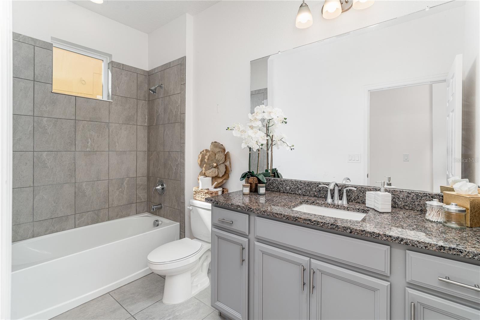 Image 18 of 43 For 5653 Del Coronado Drive