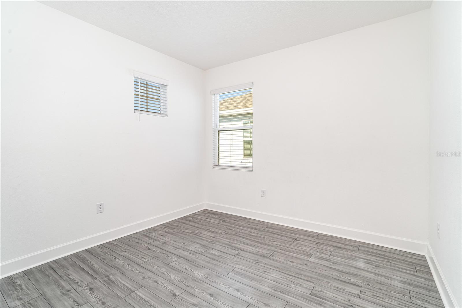 Image 26 of 43 For 5653 Del Coronado Drive