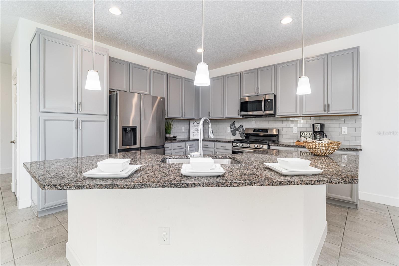 Image 7 of 43 For 5653 Del Coronado Drive