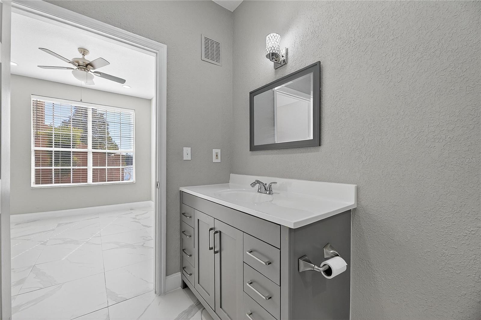 Image 23 of 37 For 9258 Lake Chase Island Way