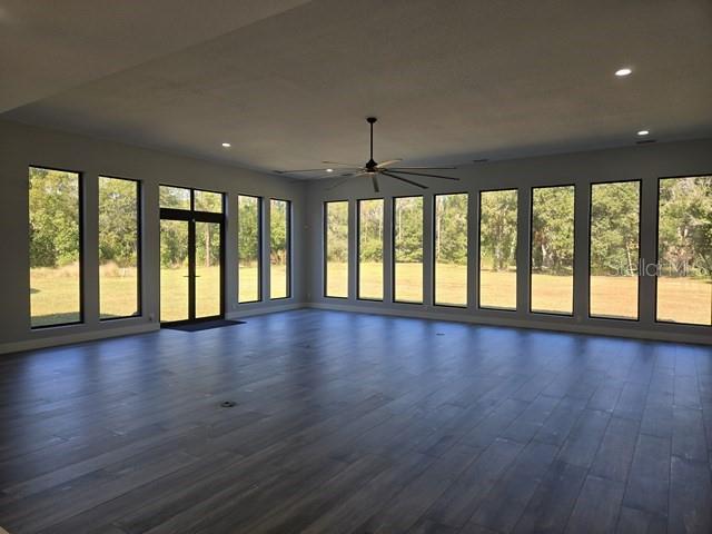 Image 19 of 35 For 2518 Sunset Lane