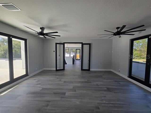 Image 22 of 35 For 2518 Sunset Lane