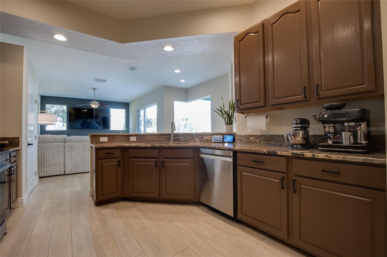 Image 11 of 55 For 480 Bridle Path Way