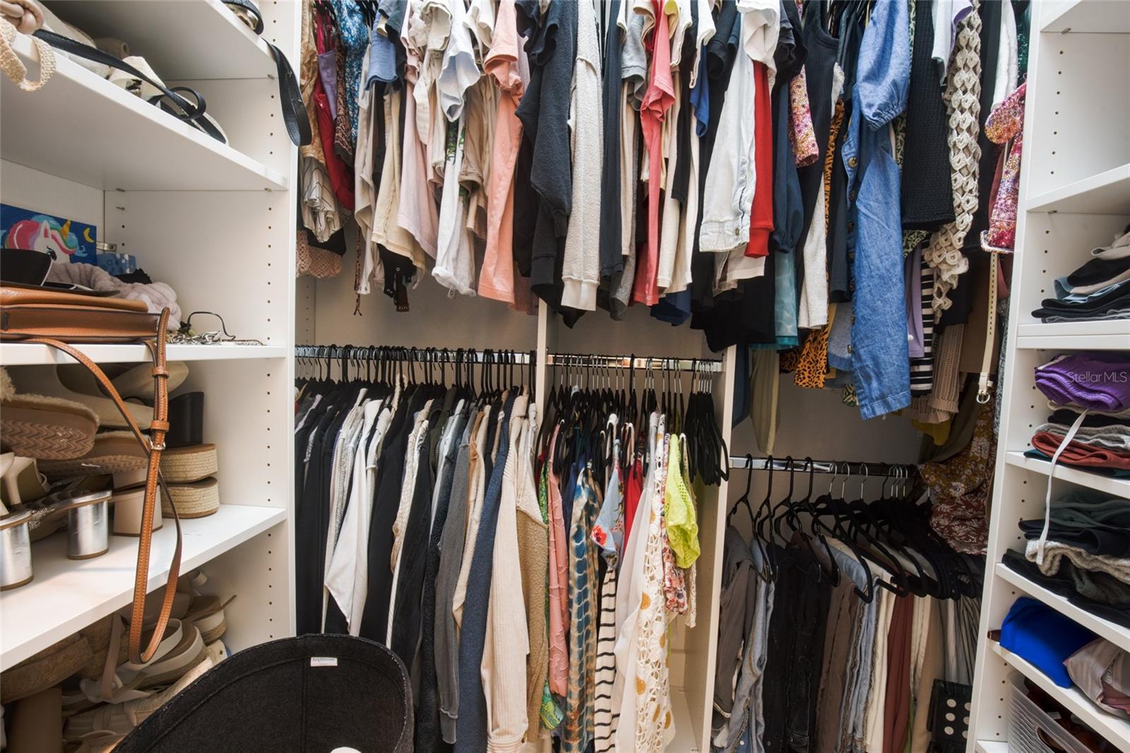 Image 27 of 55 For 480 Bridle Path Way