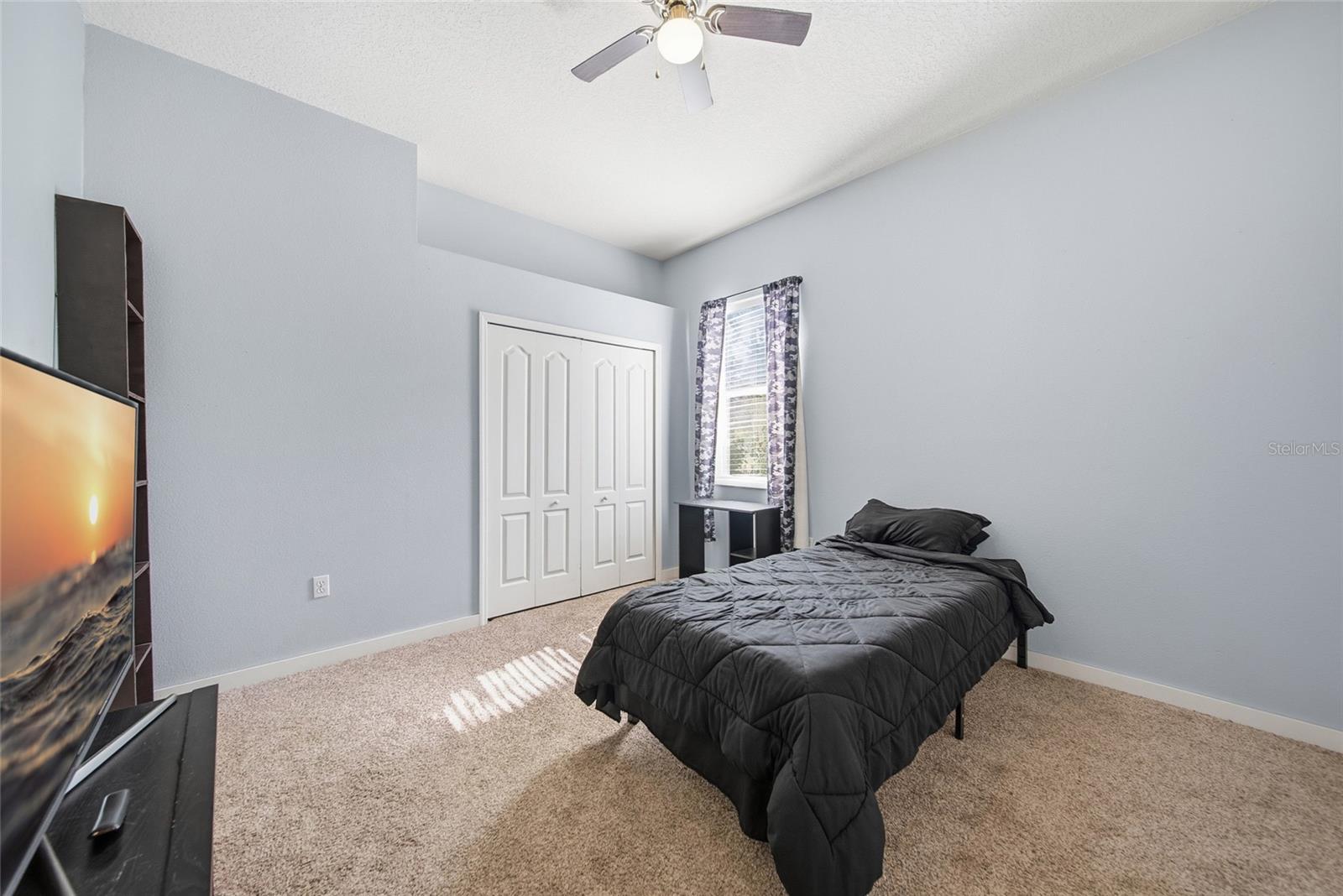 Image 22 of 35 For 5495 Emerald Drive