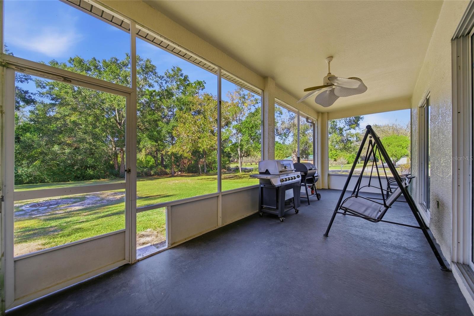 Image 24 of 35 For 5495 Emerald Drive