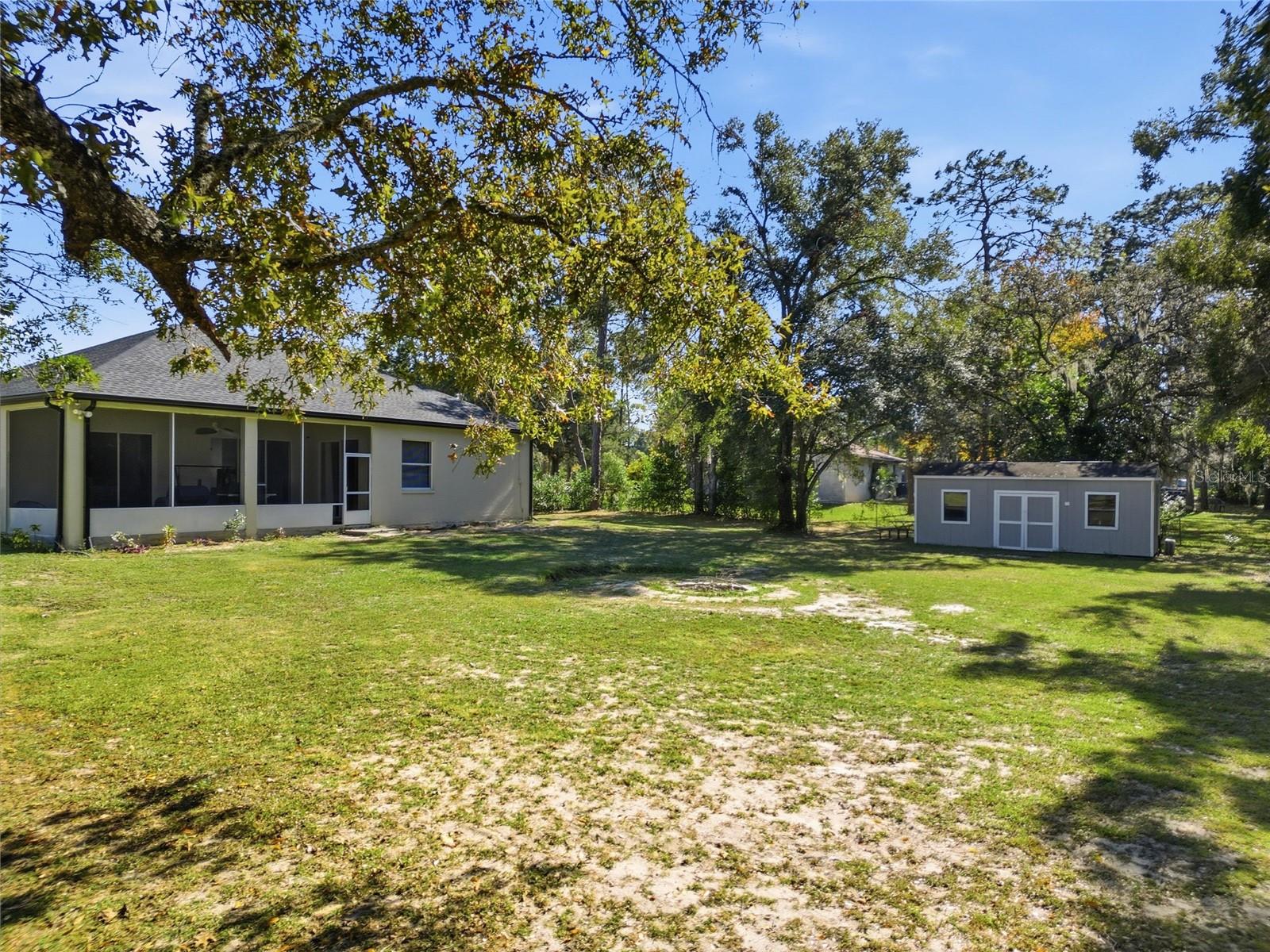 Image 27 of 35 For 5495 Emerald Drive