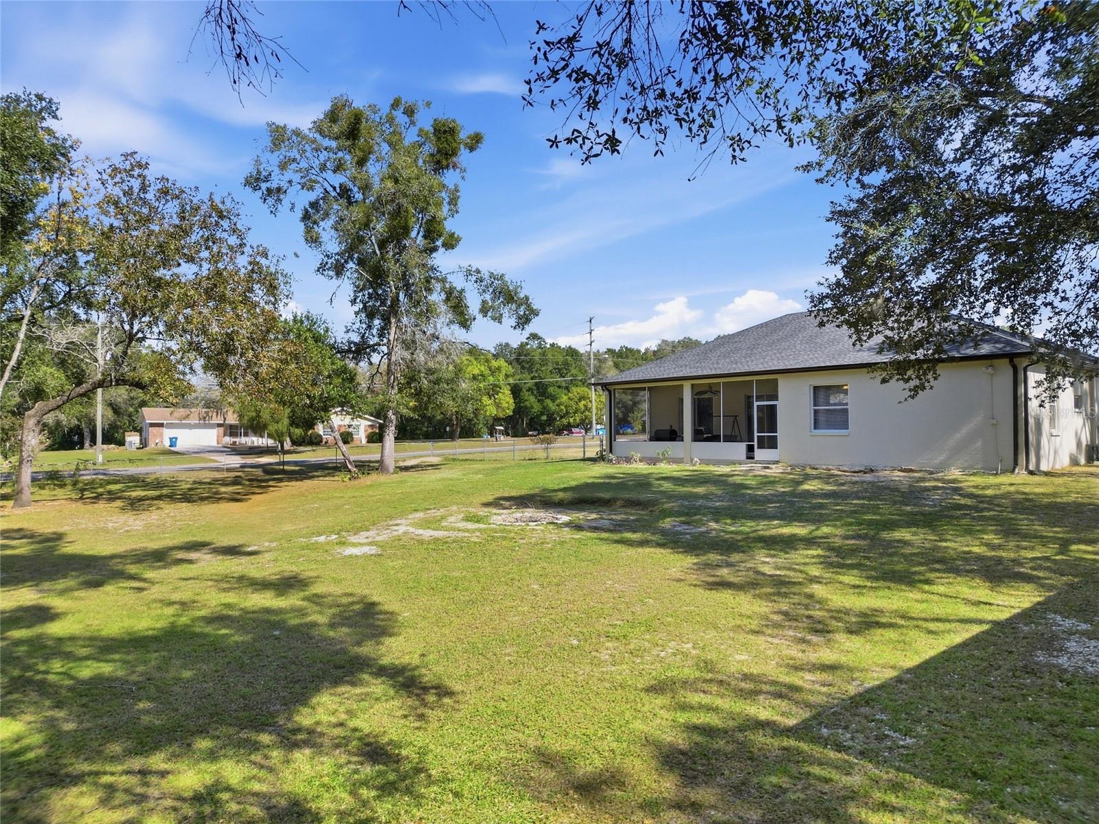 Image 30 of 35 For 5495 Emerald Drive