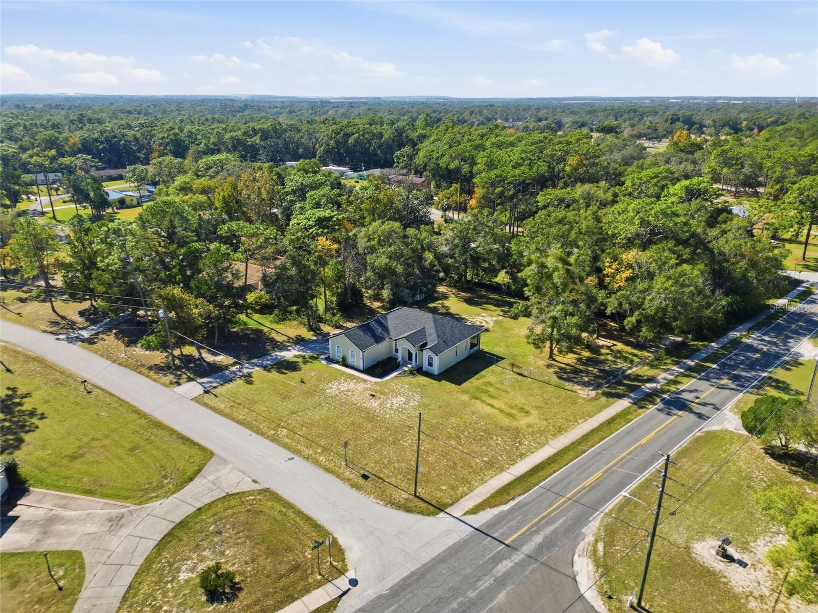 Image 32 of 35 For 5495 Emerald Drive