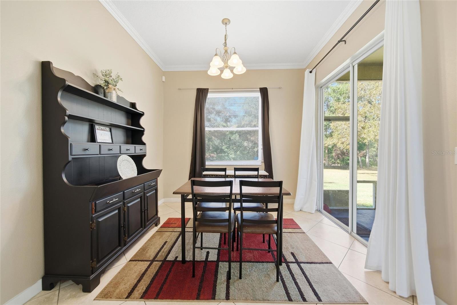 Image 9 of 35 For 5495 Emerald Drive