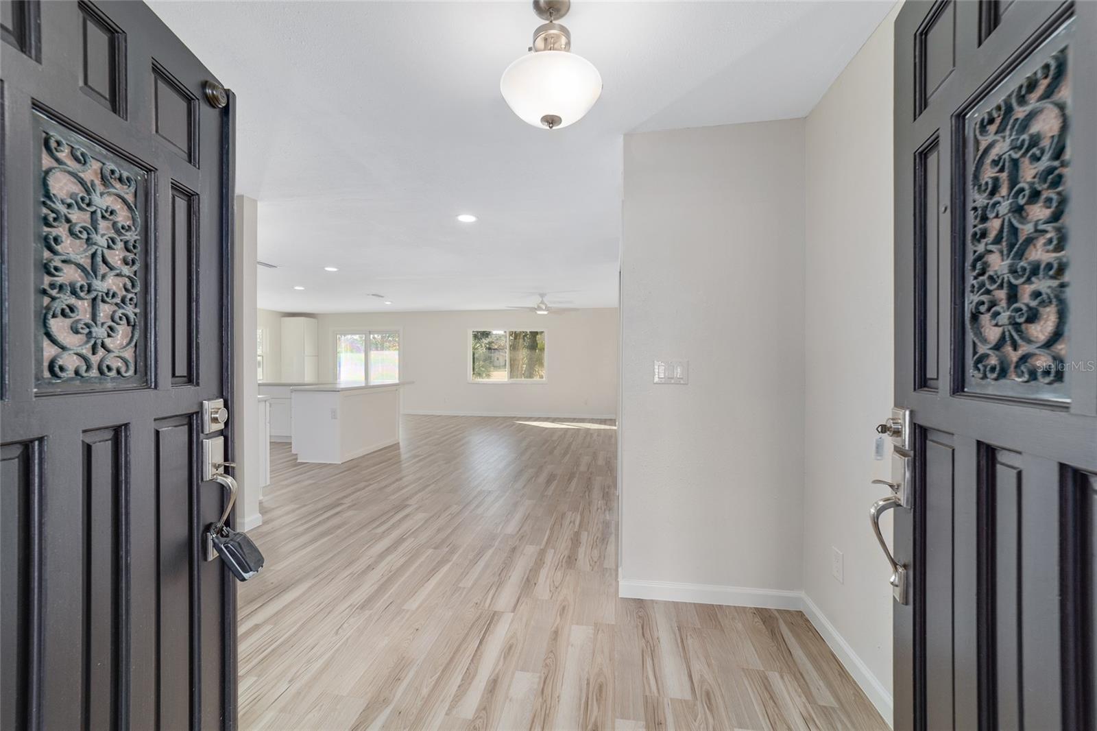 Image 13 of 92 For 1112 44th Avenue