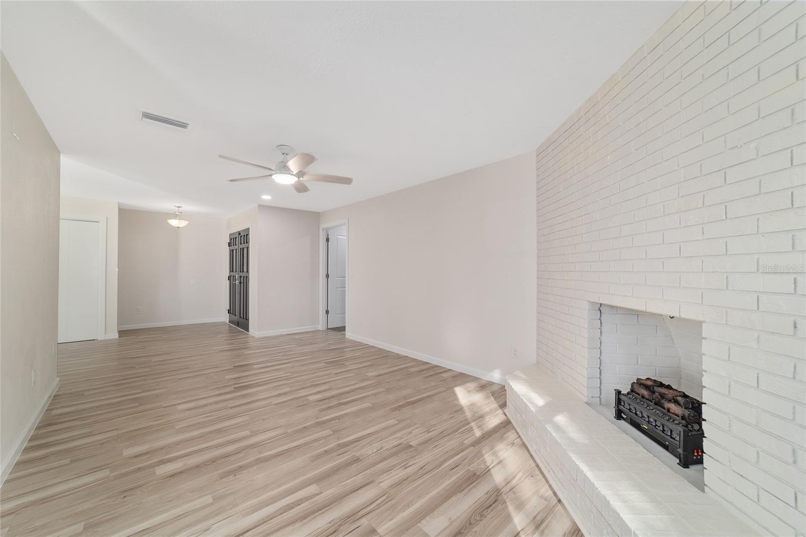 Image 19 of 92 For 1112 44th Avenue