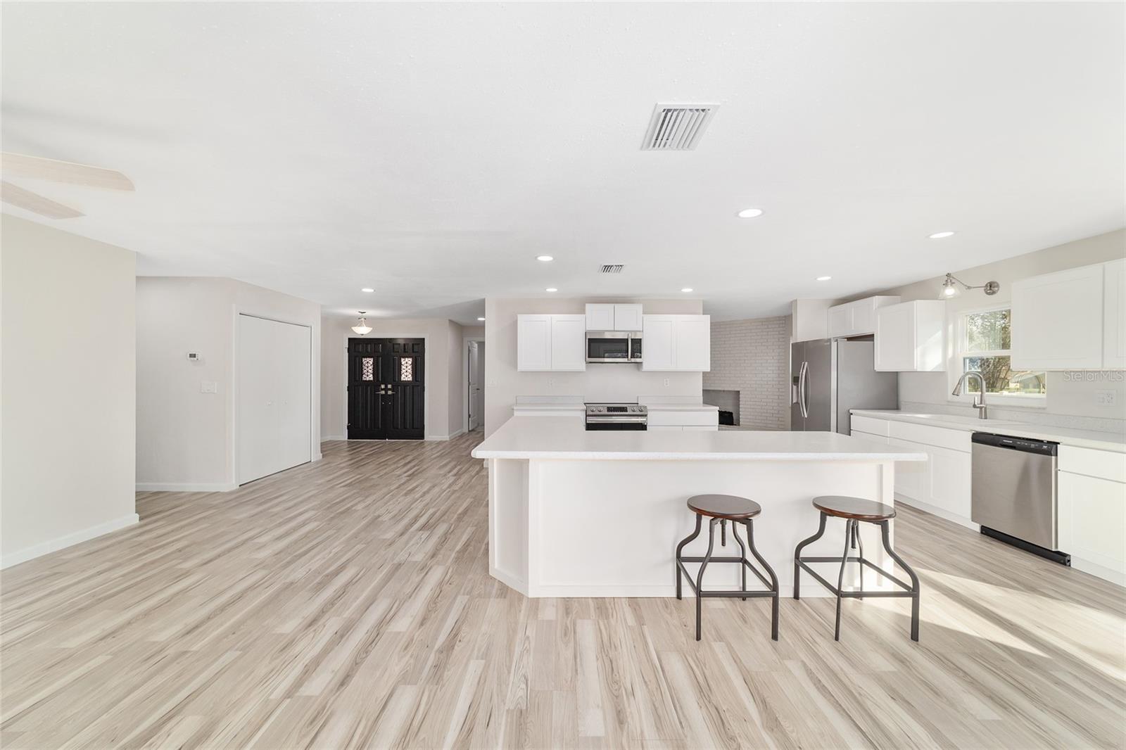 Image 23 of 92 For 1112 44th Avenue