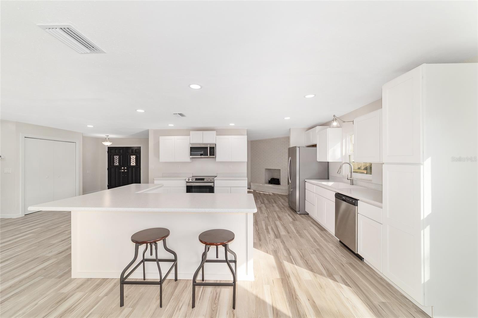 Image 24 of 92 For 1112 44th Avenue