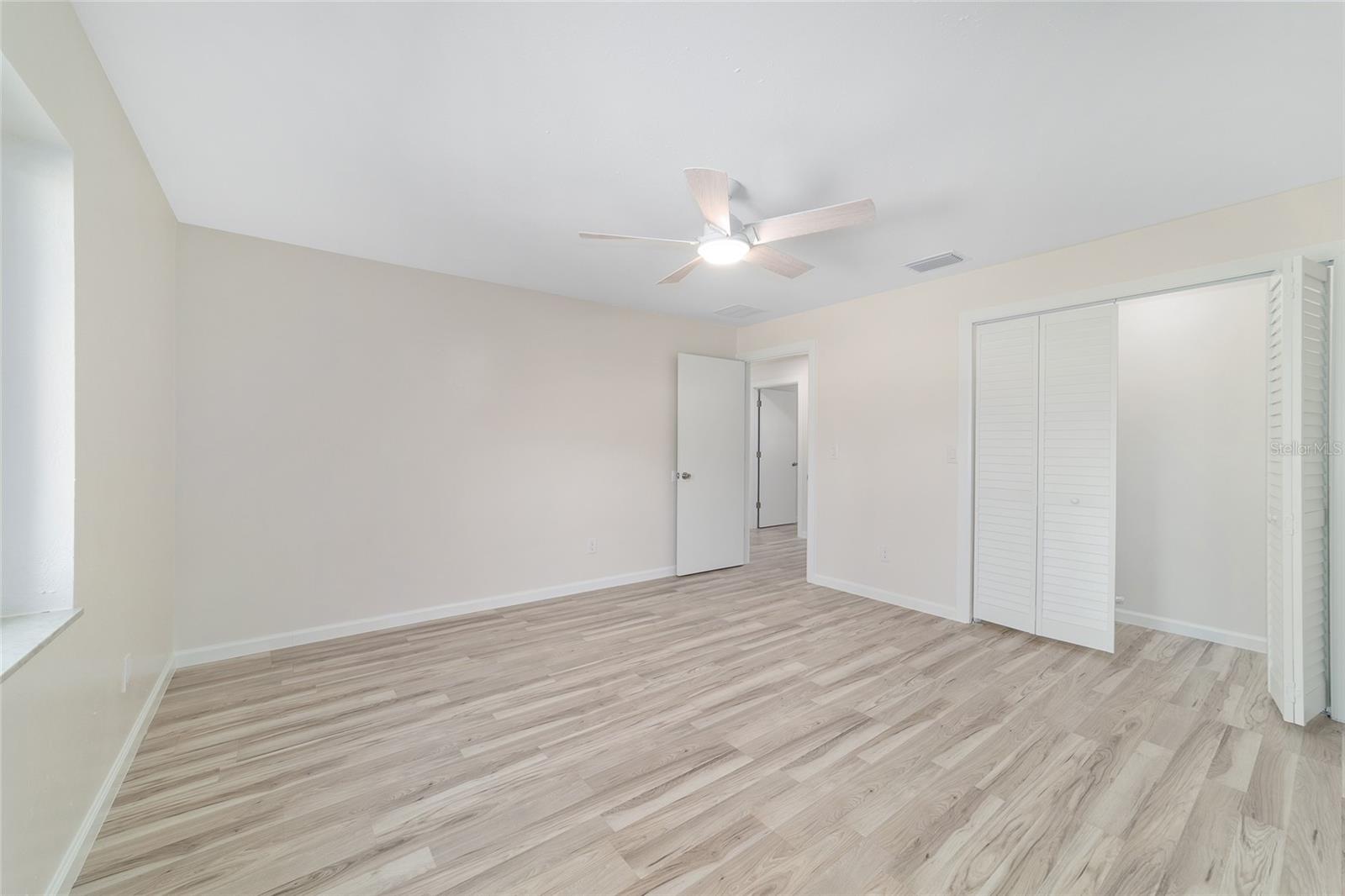 Image 54 of 92 For 1112 44th Avenue