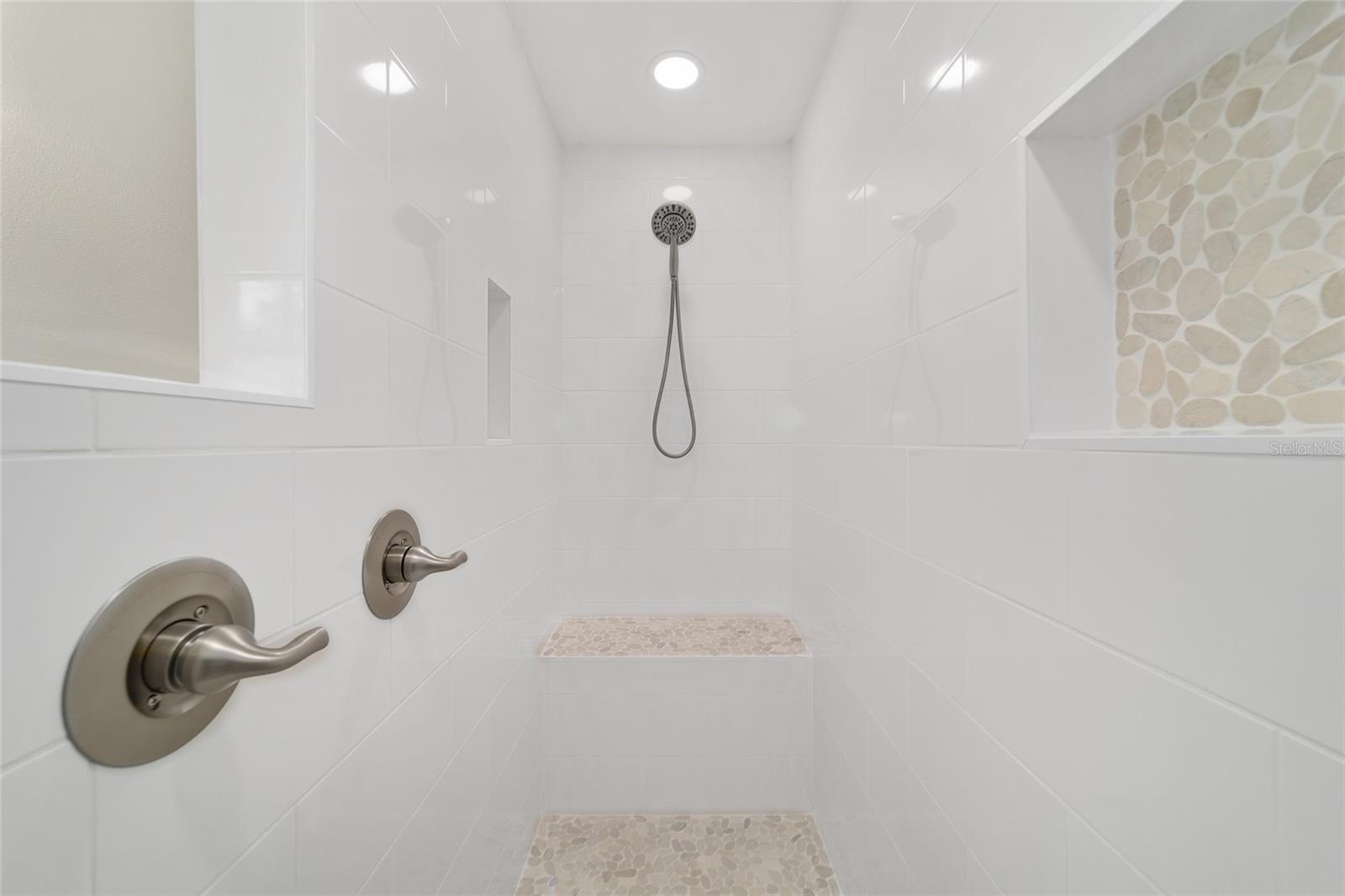 Image 58 of 92 For 1112 44th Avenue