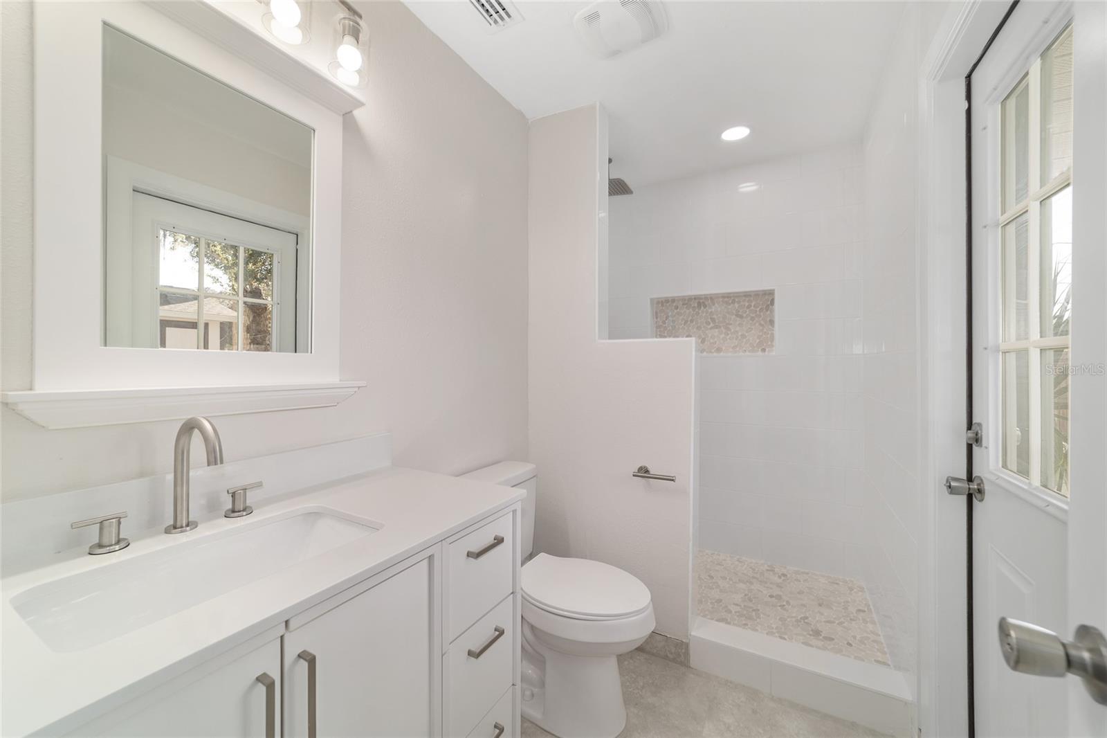 Image 59 of 92 For 1112 44th Avenue