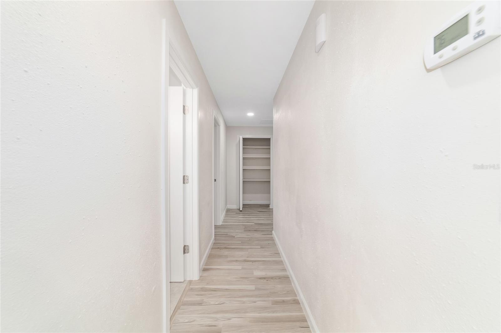 Image 63 of 92 For 1112 44th Avenue