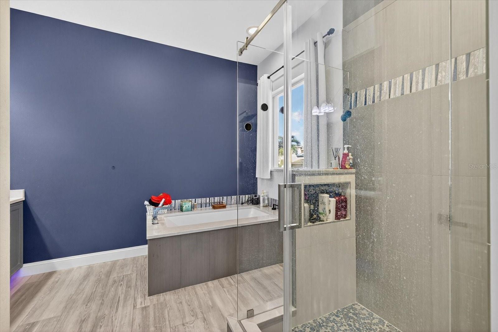 Image 31 of 81 For 1224 Acappella Lane