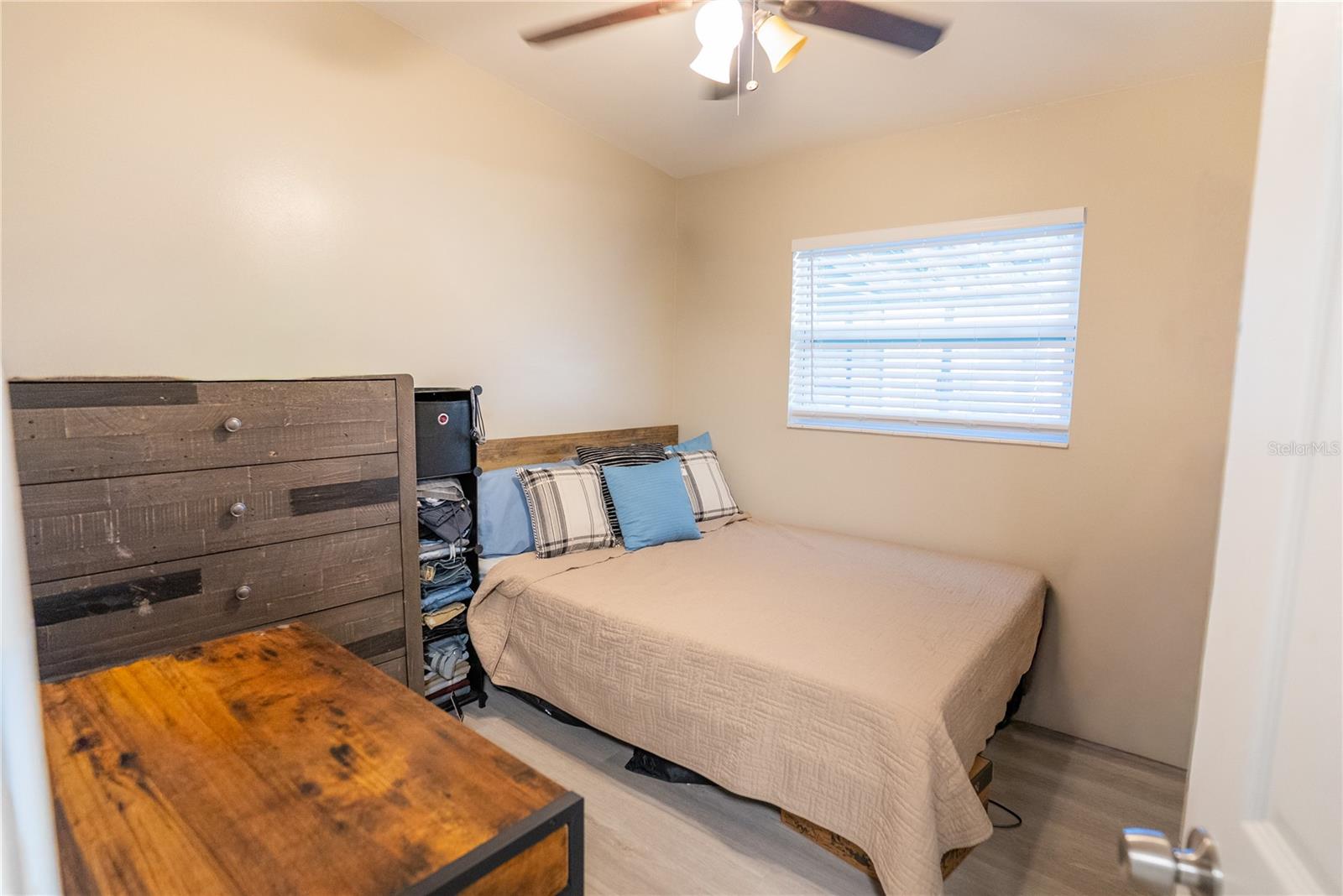 Image 11 of 29 For 5205 98th Terrace N