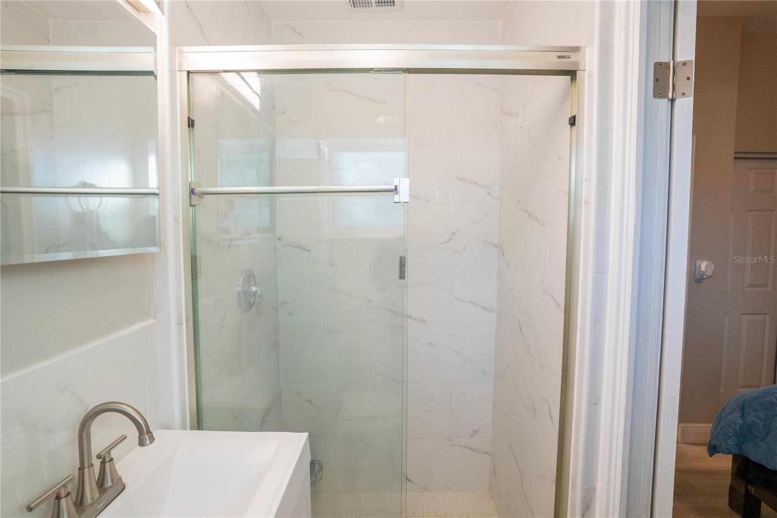 Image 18 of 29 For 5205 98th Terrace N