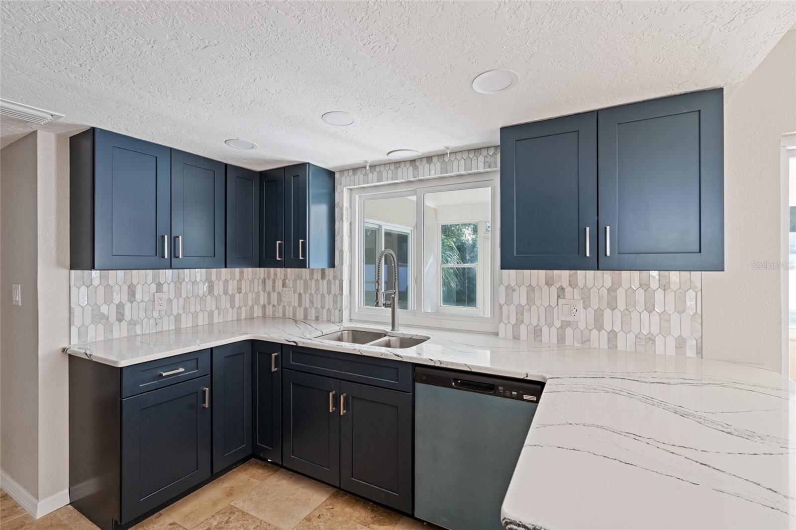 Image 16 of 60 For 260 16th Terrace