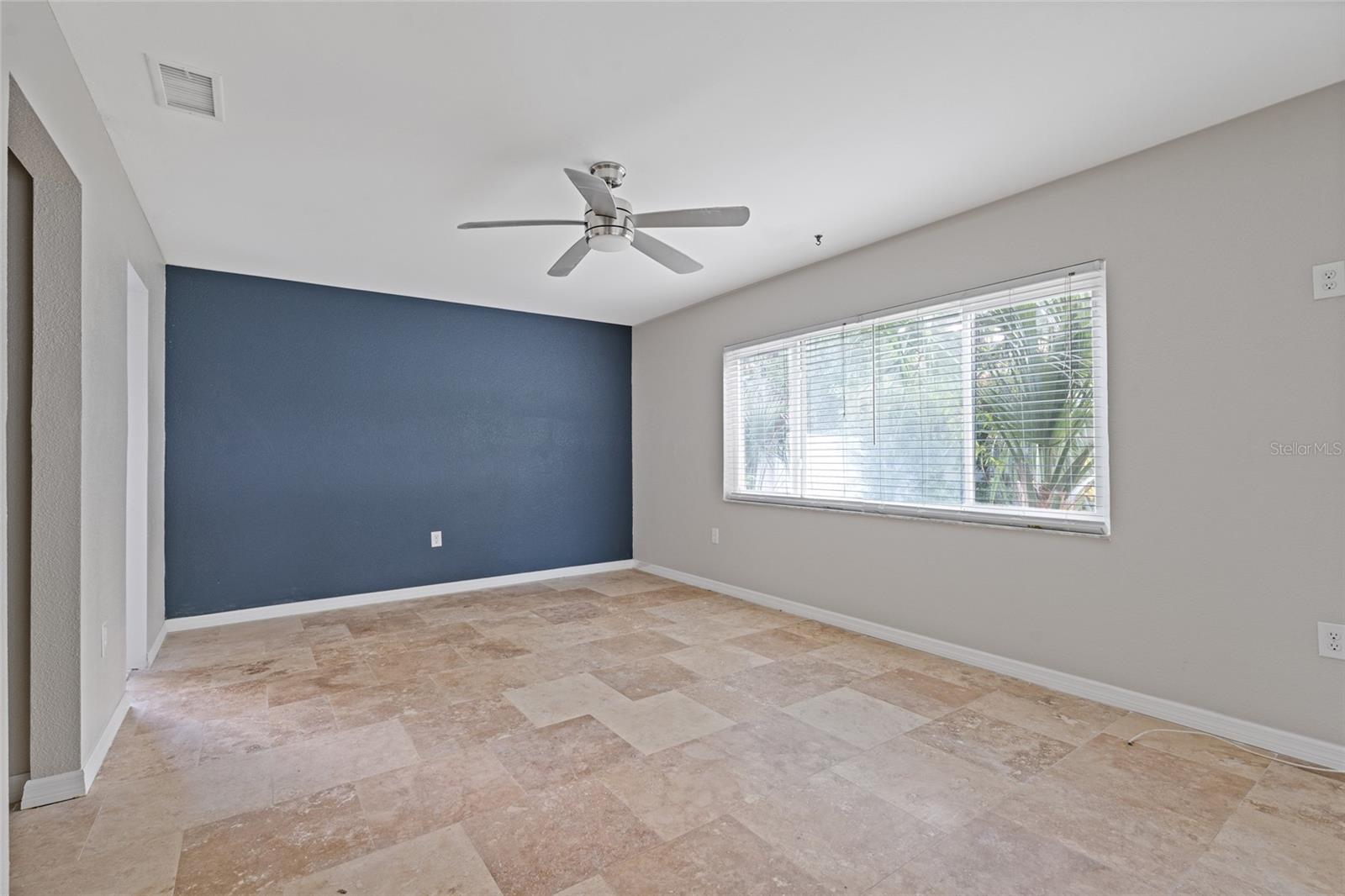 Image 22 of 60 For 260 16th Terrace