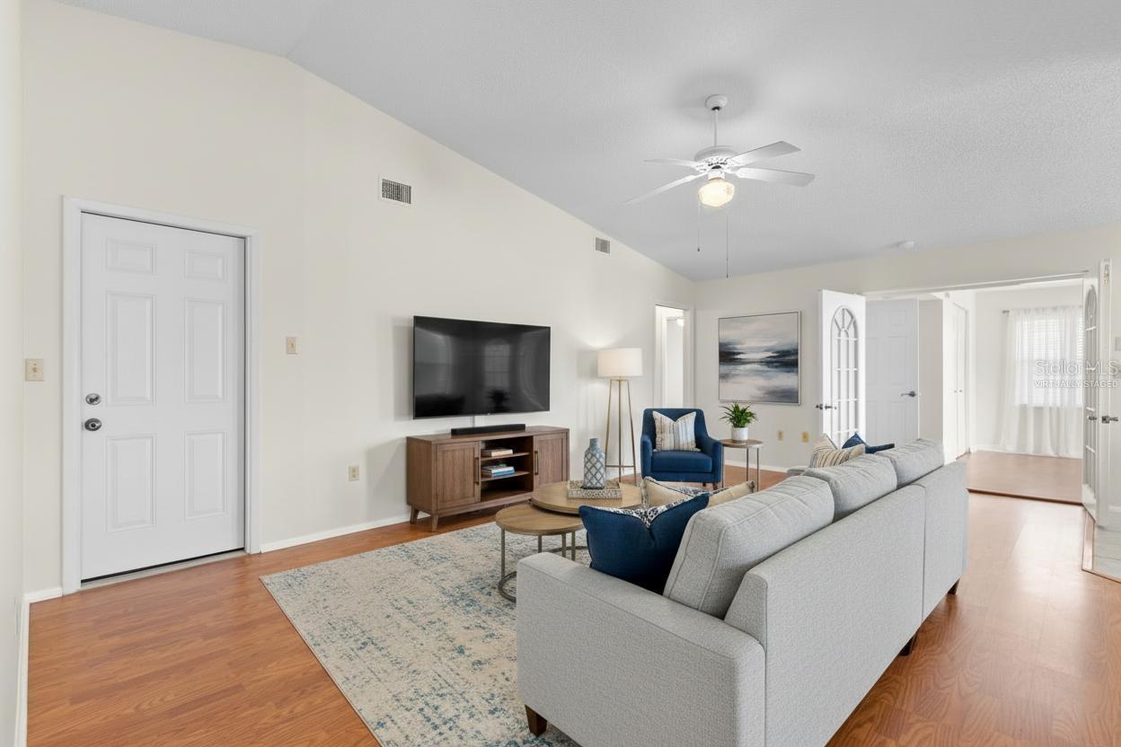 Image 9 of 46 For 254 Timberview Drive