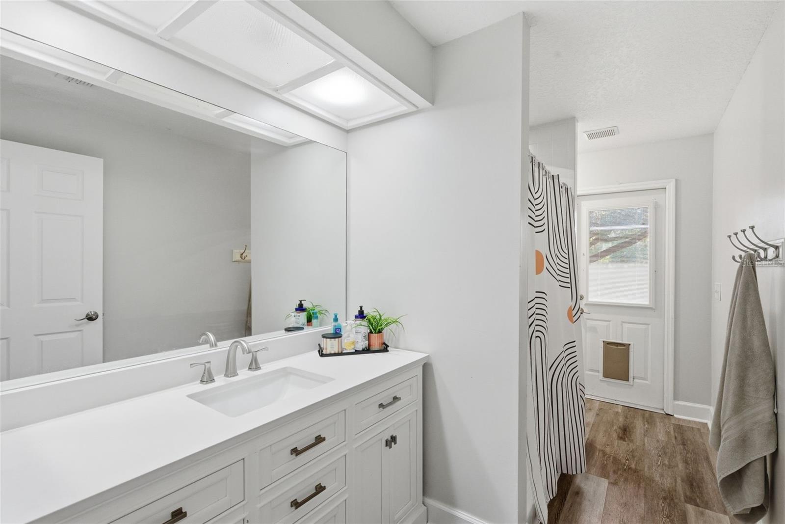 Image 35 of 77 For 3042 Colonial Ridge Drive