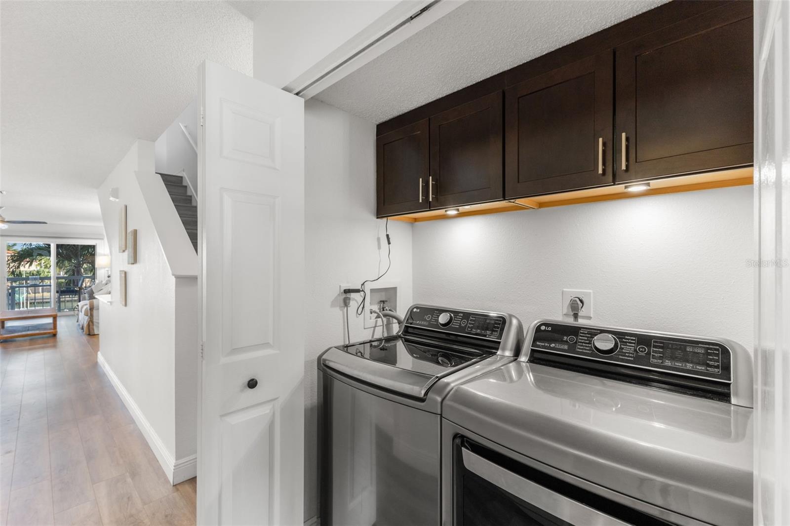 Image 14 of 34 For 343 Madeira Circle