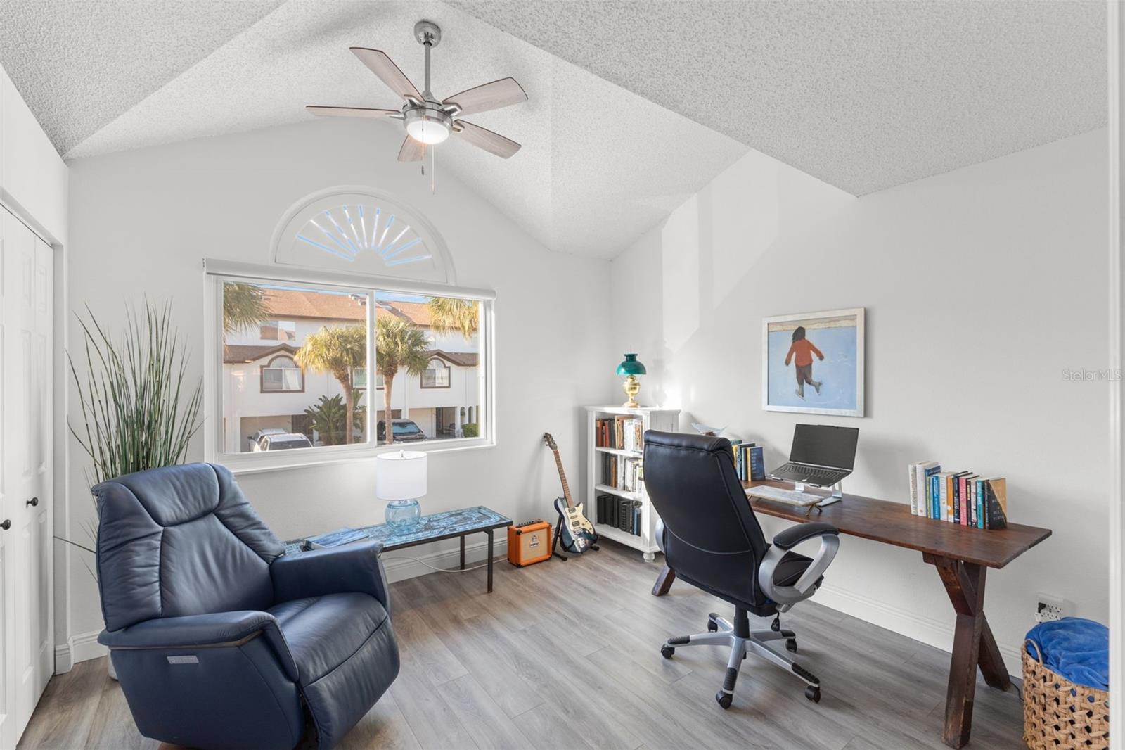 Image 28 of 34 For 343 Madeira Circle