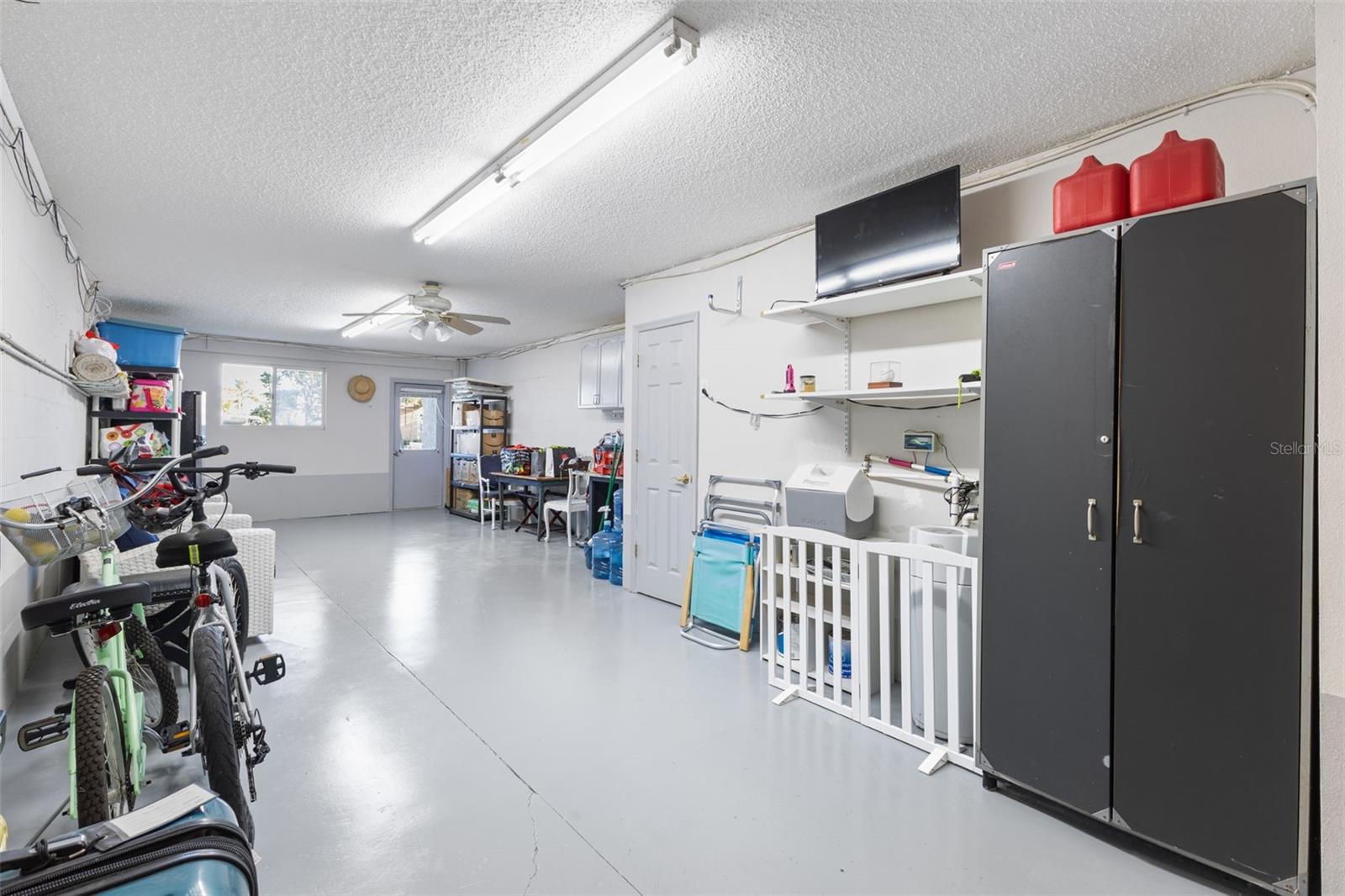 Image 30 of 34 For 343 Madeira Circle