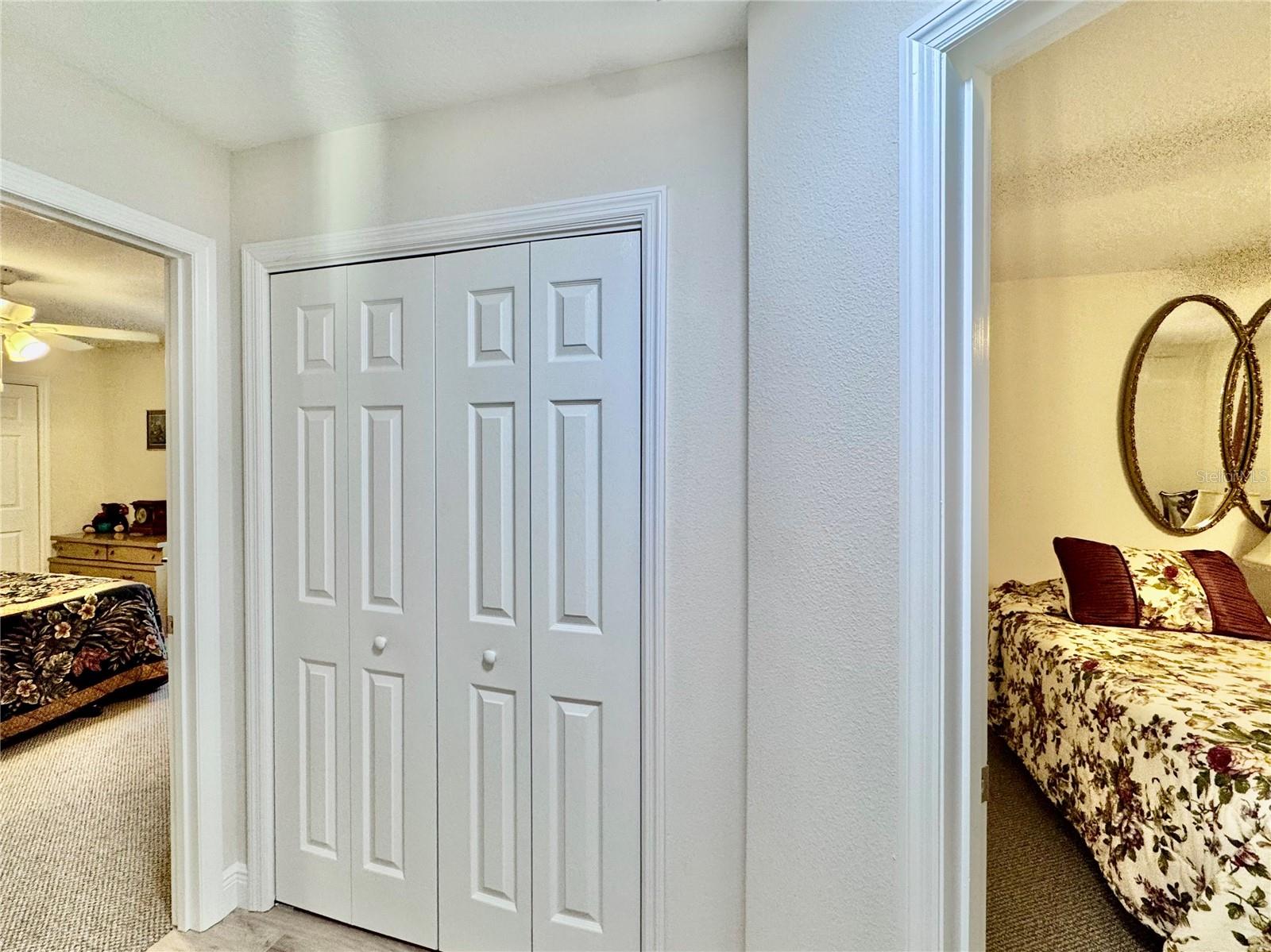 Listing photo id 27 for 2218 Heritage Oaks Path