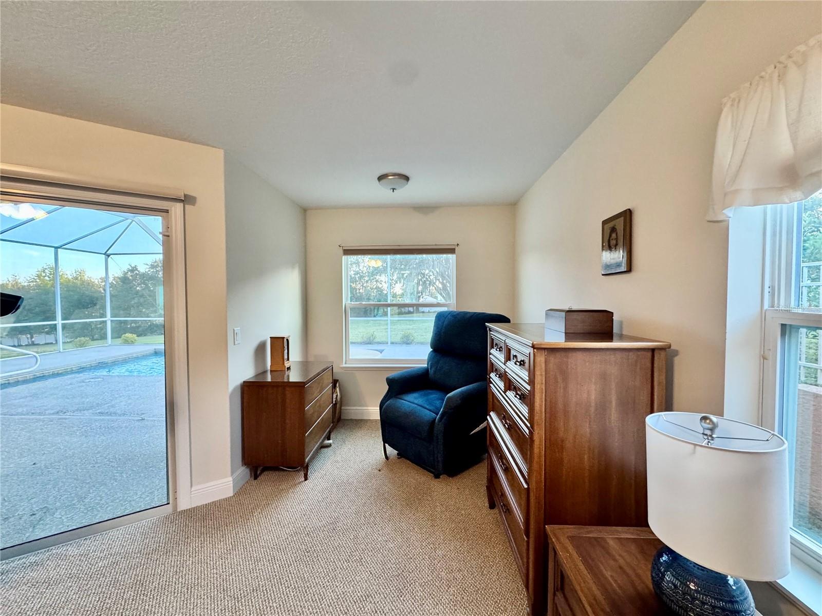 Listing photo id 34 for 2218 Heritage Oaks Path