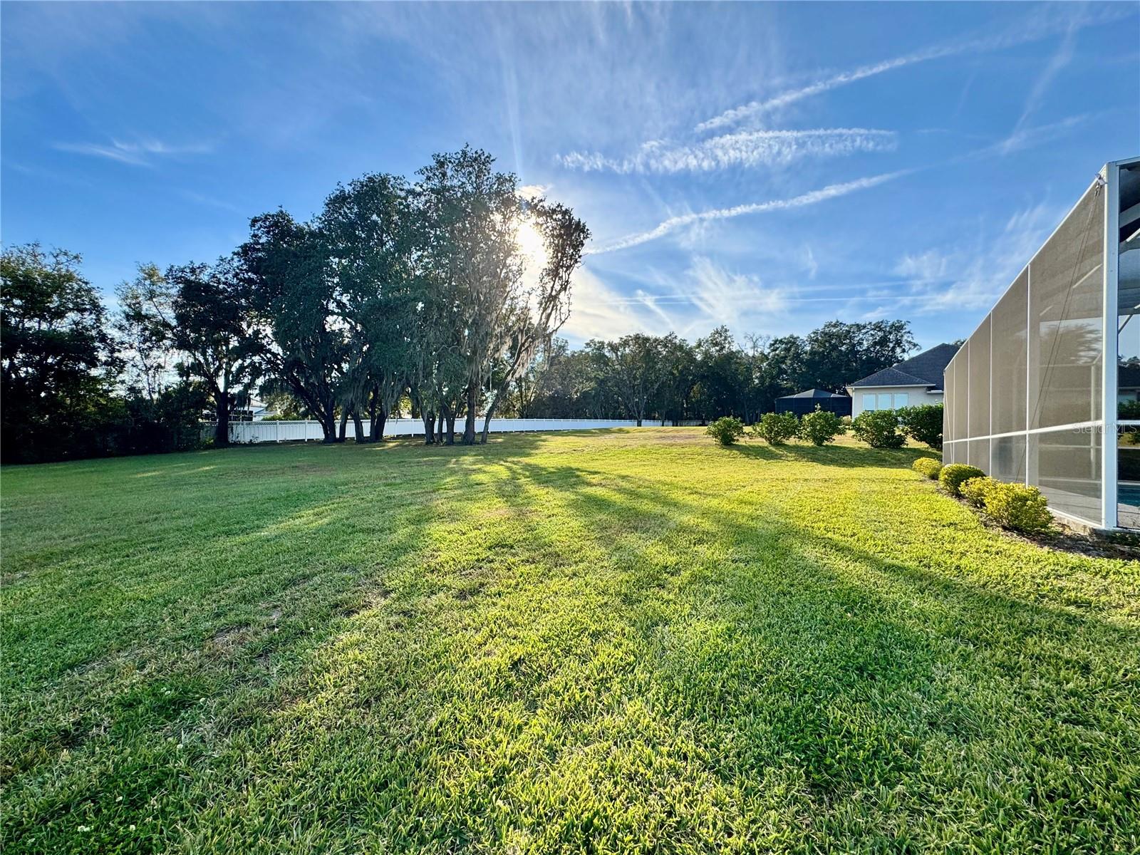 Listing photo id 56 for 2218 Heritage Oaks Path