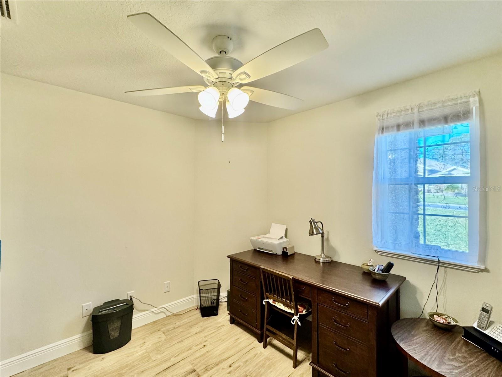 Listing photo id 4 for 2218 Heritage Oaks Path