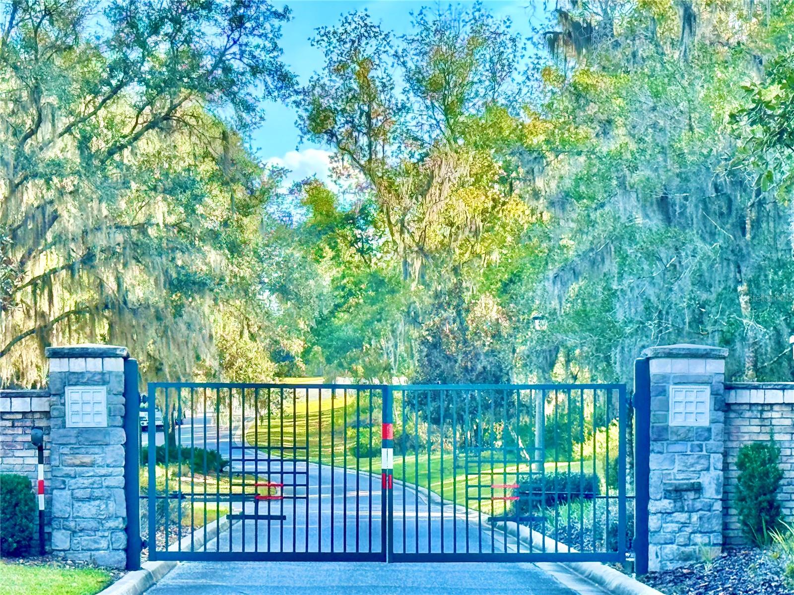 Listing photo id 60 for 2218 Heritage Oaks Path