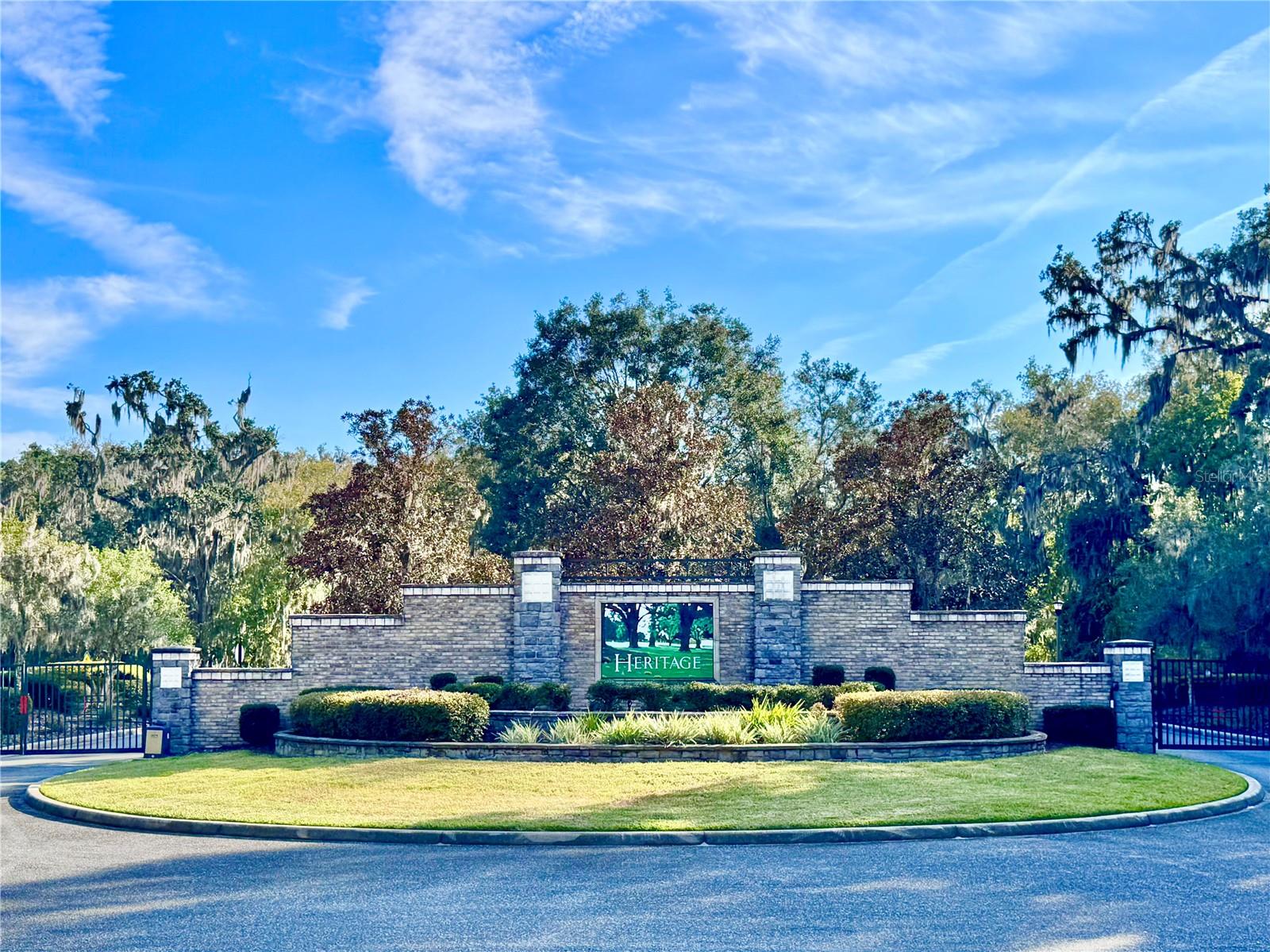 Listing photo id 62 for 2218 Heritage Oaks Path