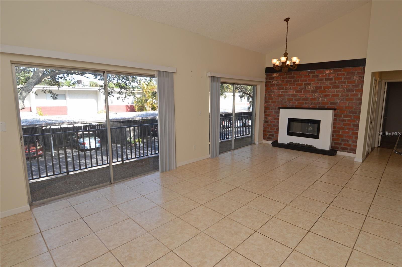 Image 21 of 81 For 2904 Lichen Lane D